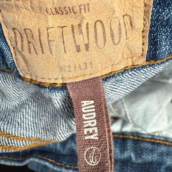 Driftwood Audrey Classic Fit Distressed Denim 31” Jeans W1623 Sz 27 - Picture 7 of 9